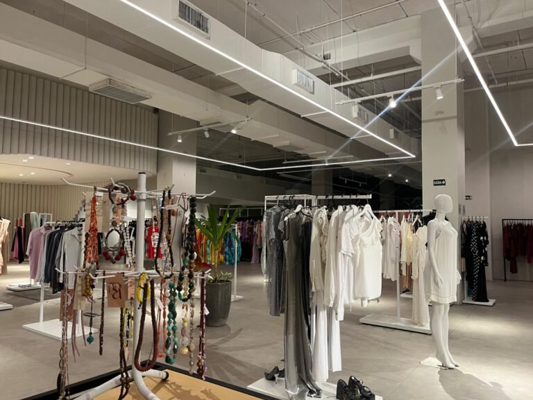 WhatsApp Image 2025-12-04 at 09.46