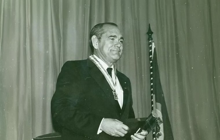 98afa0_3bd8772c5aa84c149fe4133003b3287c~mv2